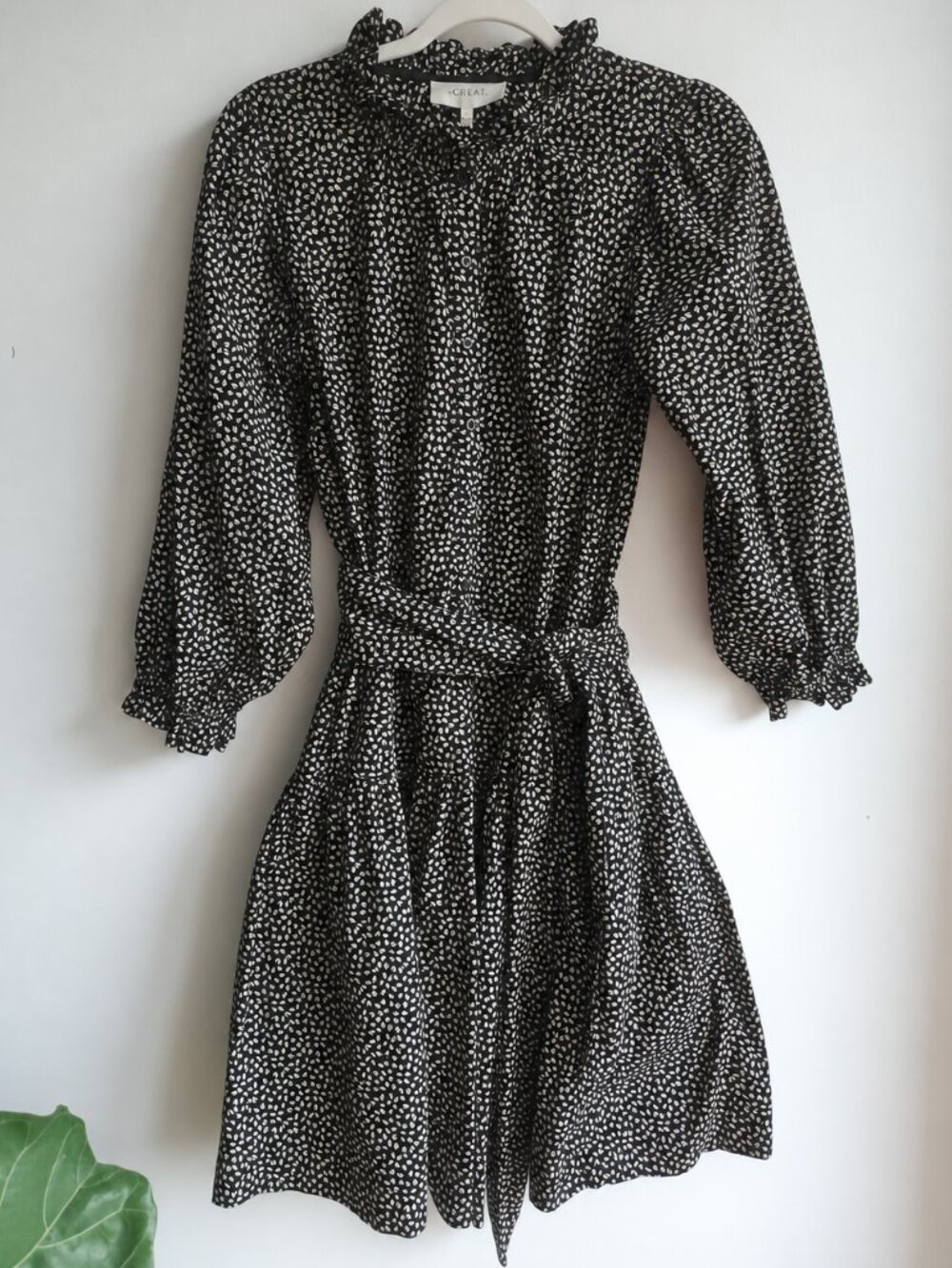 The Great. Black/Cream Leaf Print Fine-Wale Ruffle Dress - L